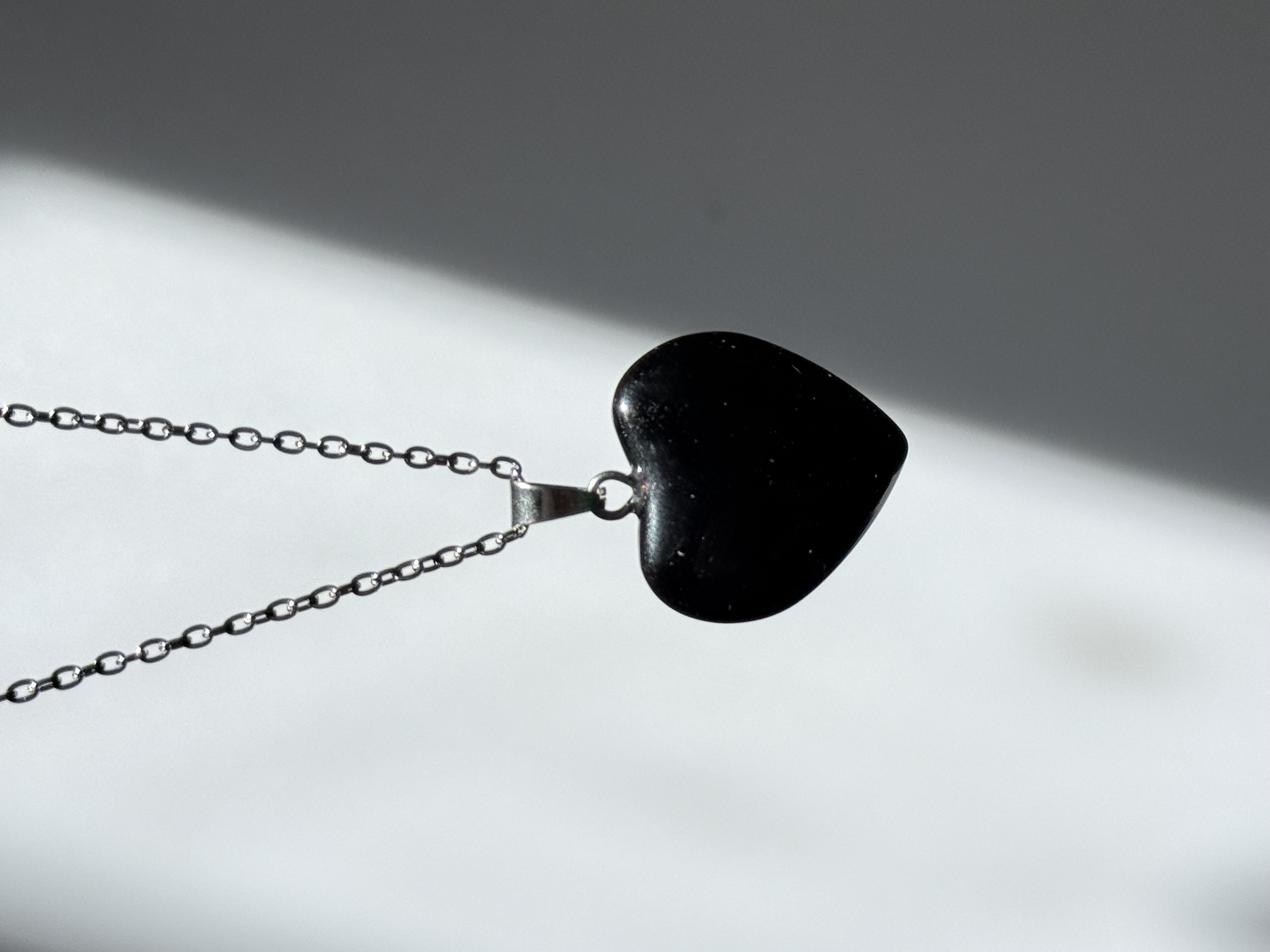 گردنبند قلب مشکی