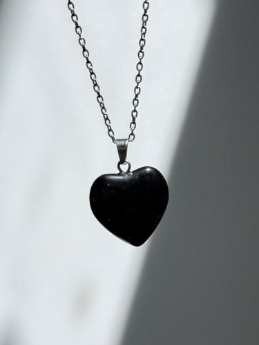 گردنبند قلب مشکی