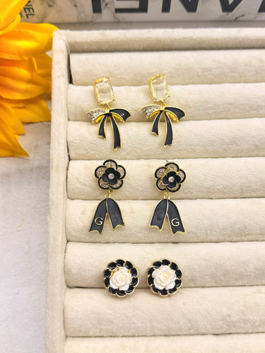 گوشواره میناکاری گل رز پاپیون
